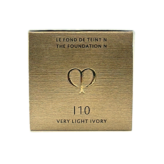 Clé de Peau Le Fond De Teint The Foundation – I10 (Miniature) 3ml jar, available at Zakura Global.