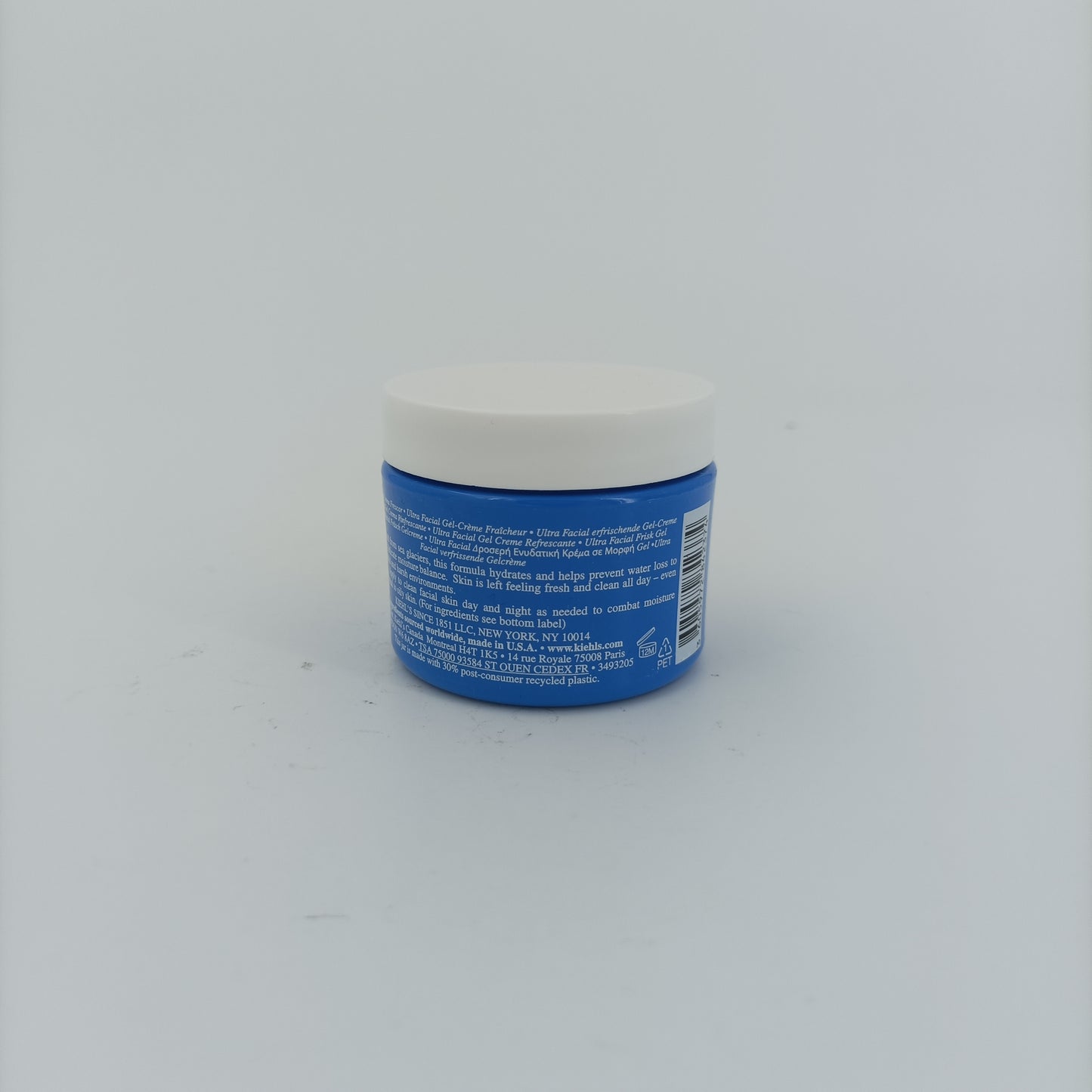 Kiehl's Ultra Facial Oil-Free Gel Cream – 50ml lightweight moisturizer for oily skin, available at Zakura Global.