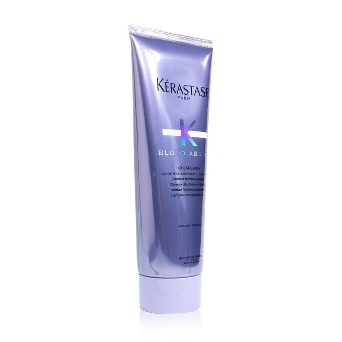 Kerastase Blond Absolu Cicaflash Treatment – 250ml hybrid conditioner-mask with hyaluronic acid and edelweiss for blonde hair, available at Zakura Global.